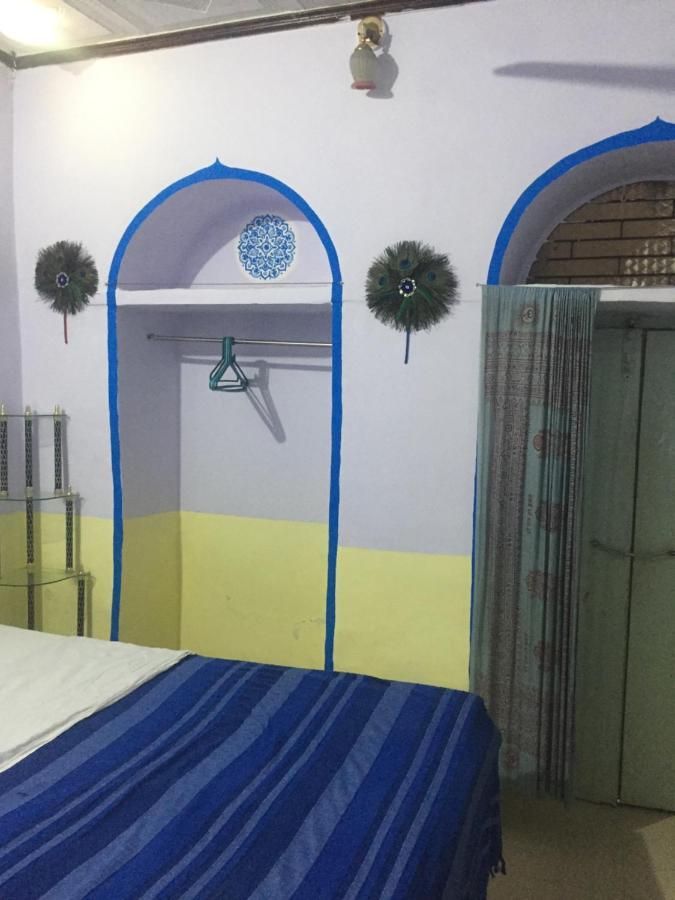 Mangla Guest House พาราณสี ภายนอก รูปภาพ