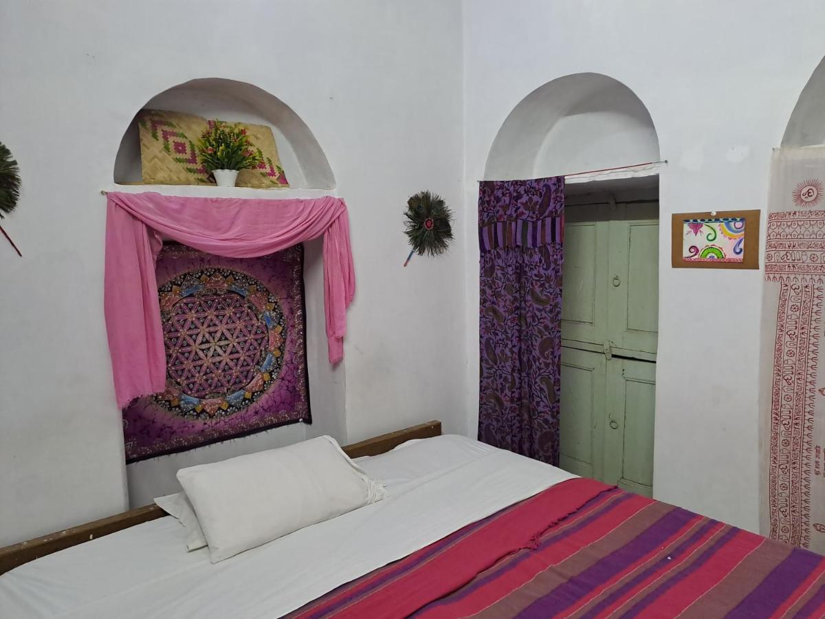 Mangla Guest House พาราณสี ภายนอก รูปภาพ